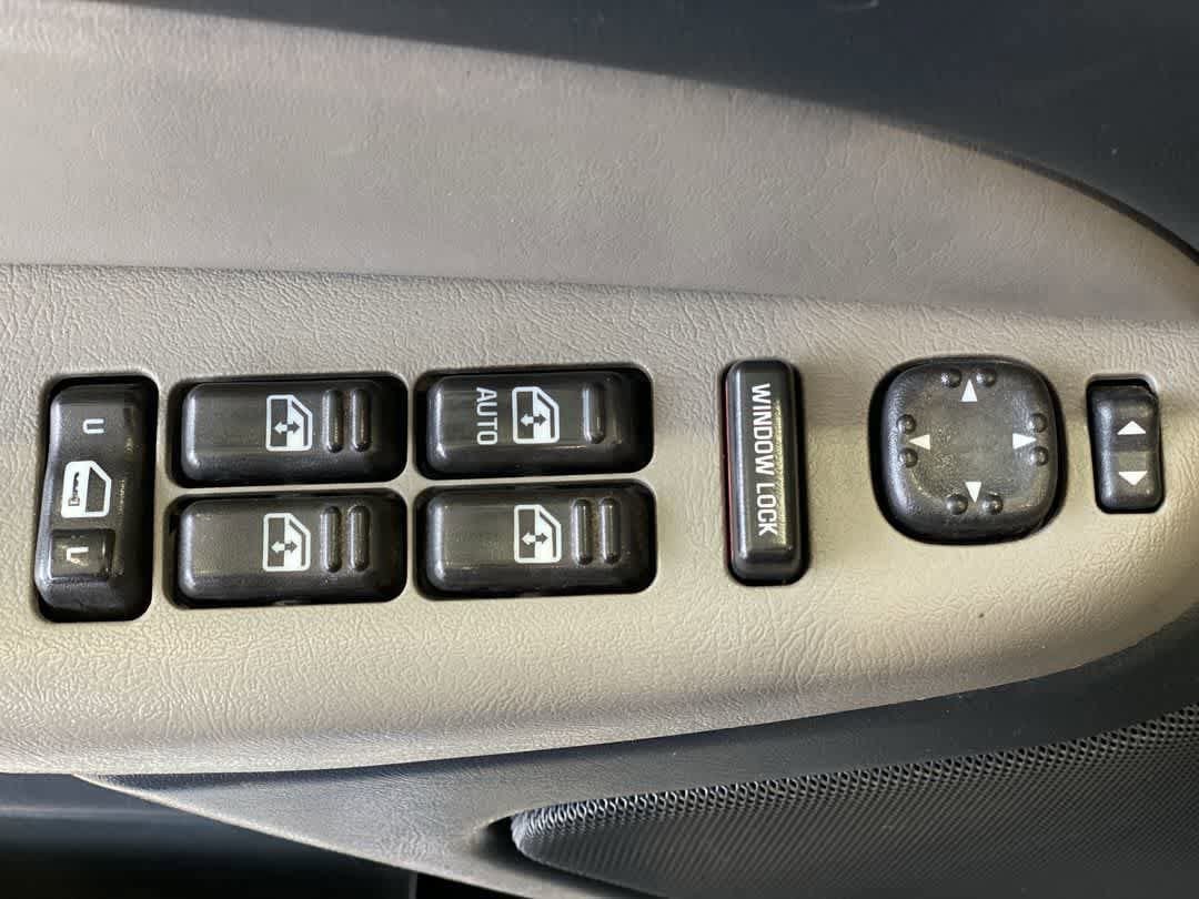 Used 2002 Chevrolet Tahoe Z71 AWD/4WD image 16