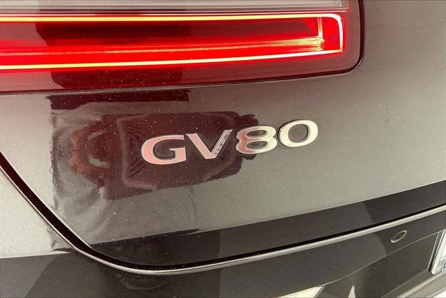 Used 2025 Genesis GV80 2.5T Standard AWD/4WD image 32