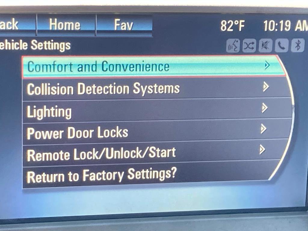 Used 2014 Chevrolet Camaro LT image 31