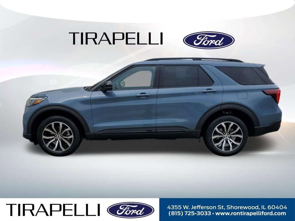 New 2026 Ford Explorer ST-Line image 2