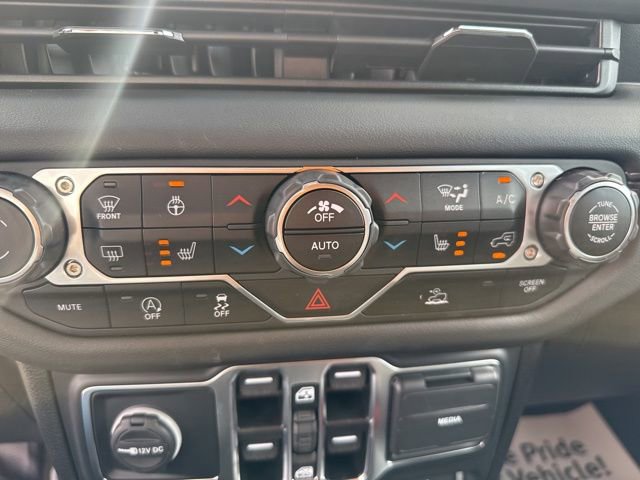 Used 2024 Jeep Wrangler Sahara w/ Technology Group image 31