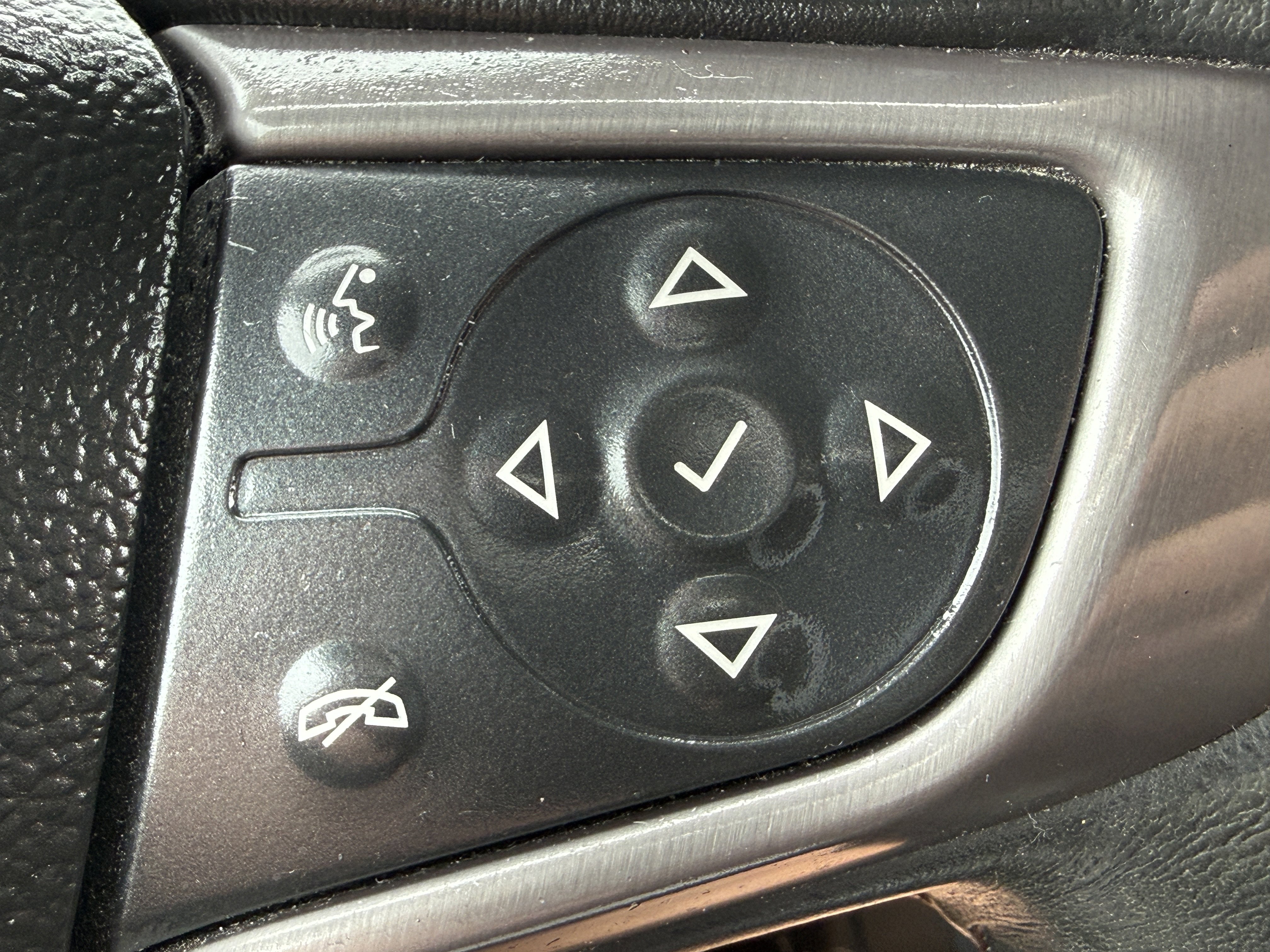 Certified 2021 GMC Canyon AT4 w/ Trailering Package image 33