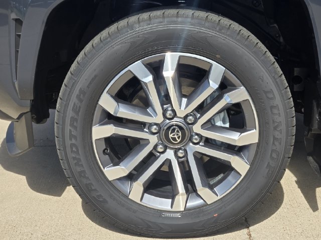 New 2026 Toyota 4Runner Limited AWD/4WD image 9