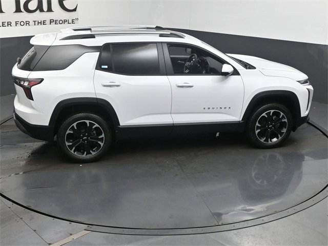 New 2026 Chevrolet Equinox LT image 17