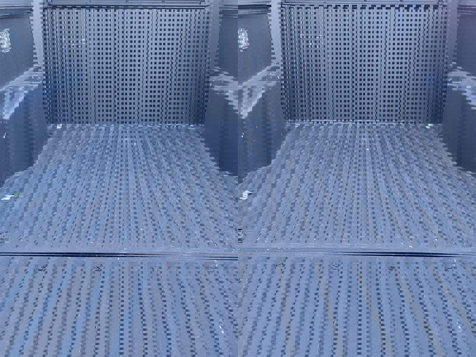 Used 2025 Toyota Tacoma SR5 image 30