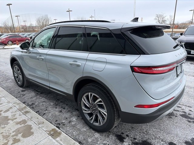 New 2026 Lincoln Corsair Premiere image 5