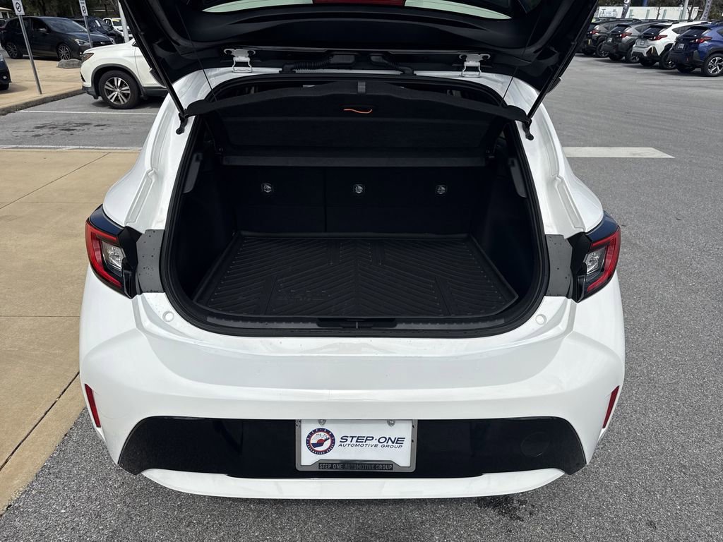 Used 2026 Toyota Corolla SE image 31