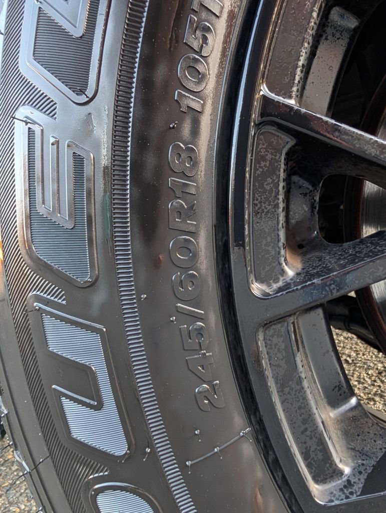 Used 2019 Subaru Ascent Premium image 11