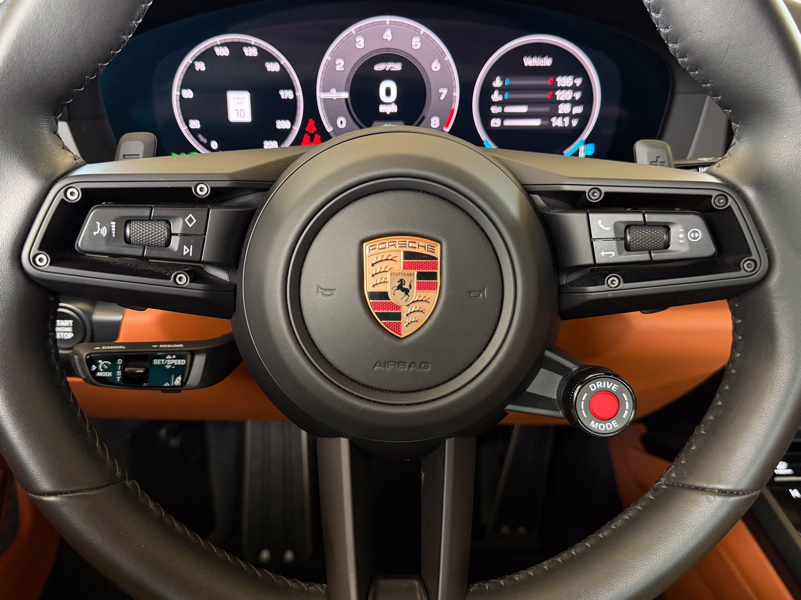 Used 2025 Porsche 911 Carrera GTS RWD image 7