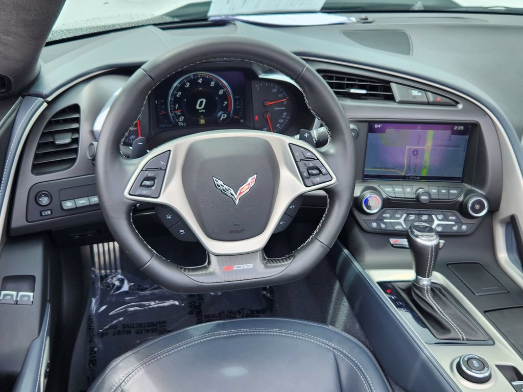 Used 2016 Chevrolet Corvette Z06 w/ 3LZ Preferred Equipment Group RWD image 7