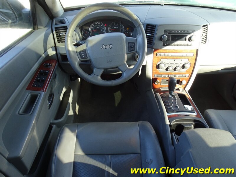 Used 2006 Jeep Grand Cherokee Limited AWD/4WD image 10