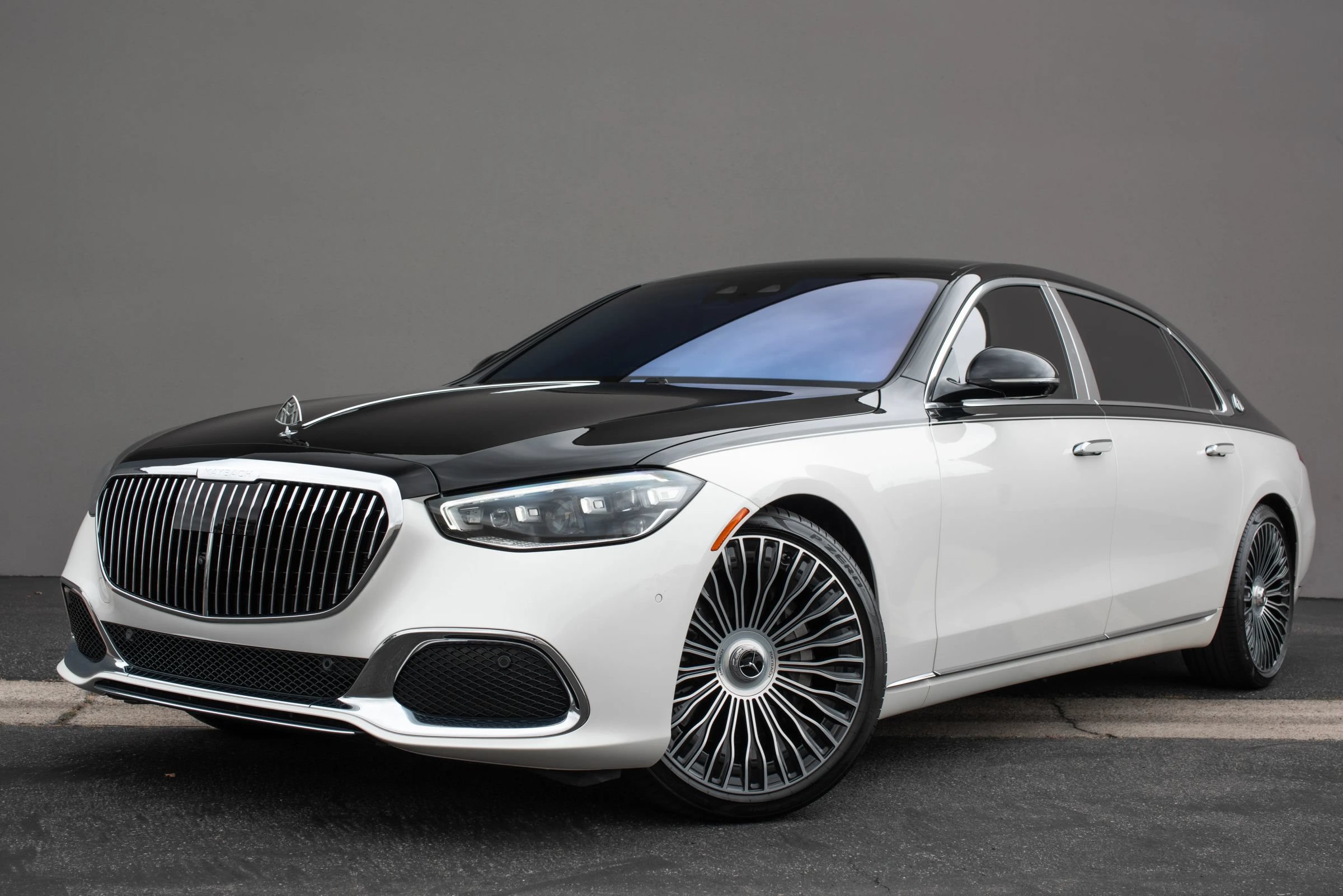Used 2022 Mercedes-Benz Maybach S 580 4MATIC image 1