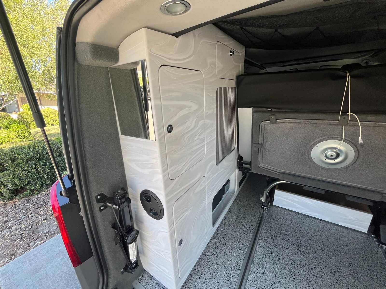 Used 2018 Mercedes-Benz Metris image 13