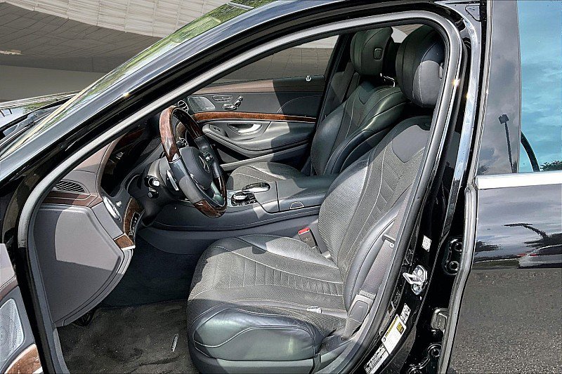 Used 2018 Mercedes-Benz S 560 4MATIC Sedan image 22