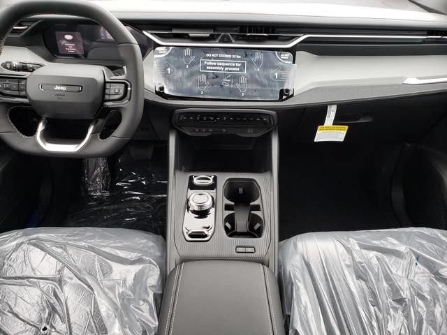 New 2026 Jeep Cherokee Laredo AWD/4WD image 8