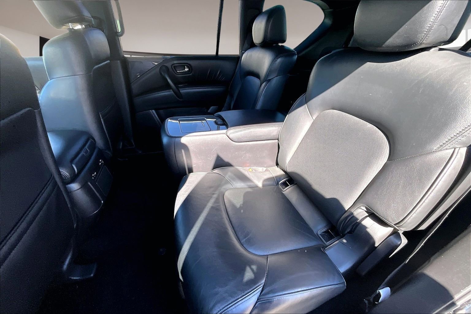 Used 2023 Nissan Armada SL w/ Midnight Edition Package image 22