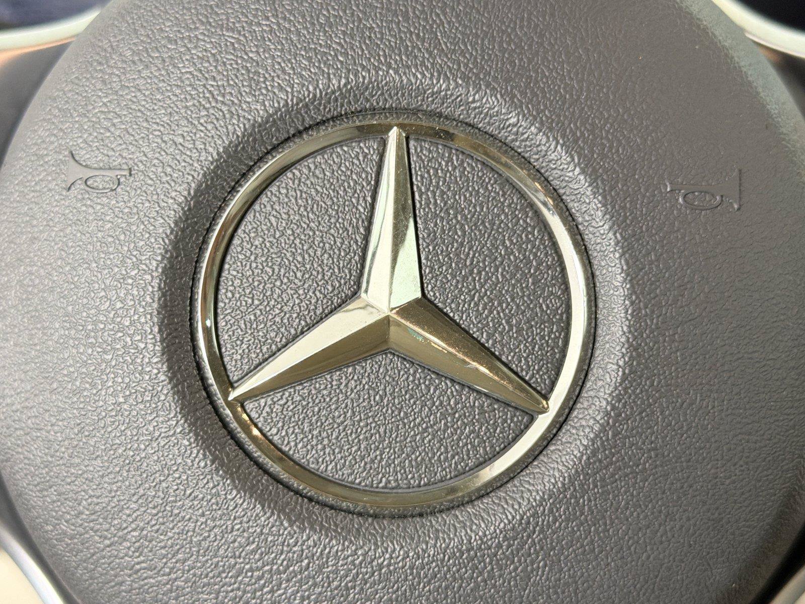 Used 2020 Mercedes-Benz GLS 450 4MATIC image 25