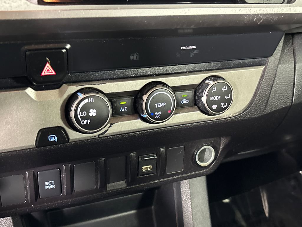 Used 2022 Toyota Tacoma SR5 image 18