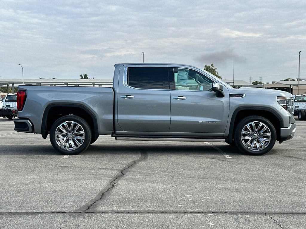 Used 2025 GMC Sierra 1500 Denali w/ Denali Reserve Package AWD/4WD video 2