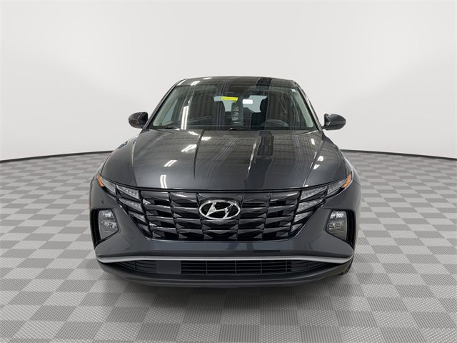 Used 2022 Hyundai Tucson SE image 3