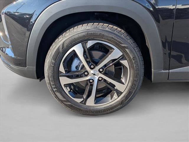 New 2026 Chevrolet Trax RS w/ Sunroof Package FWD image 10