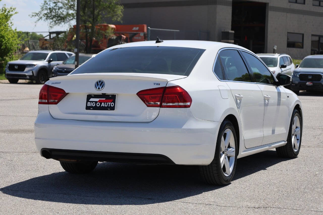 Used 2015 Volkswagen Passat 1.8T Limited Edition FWD image 9