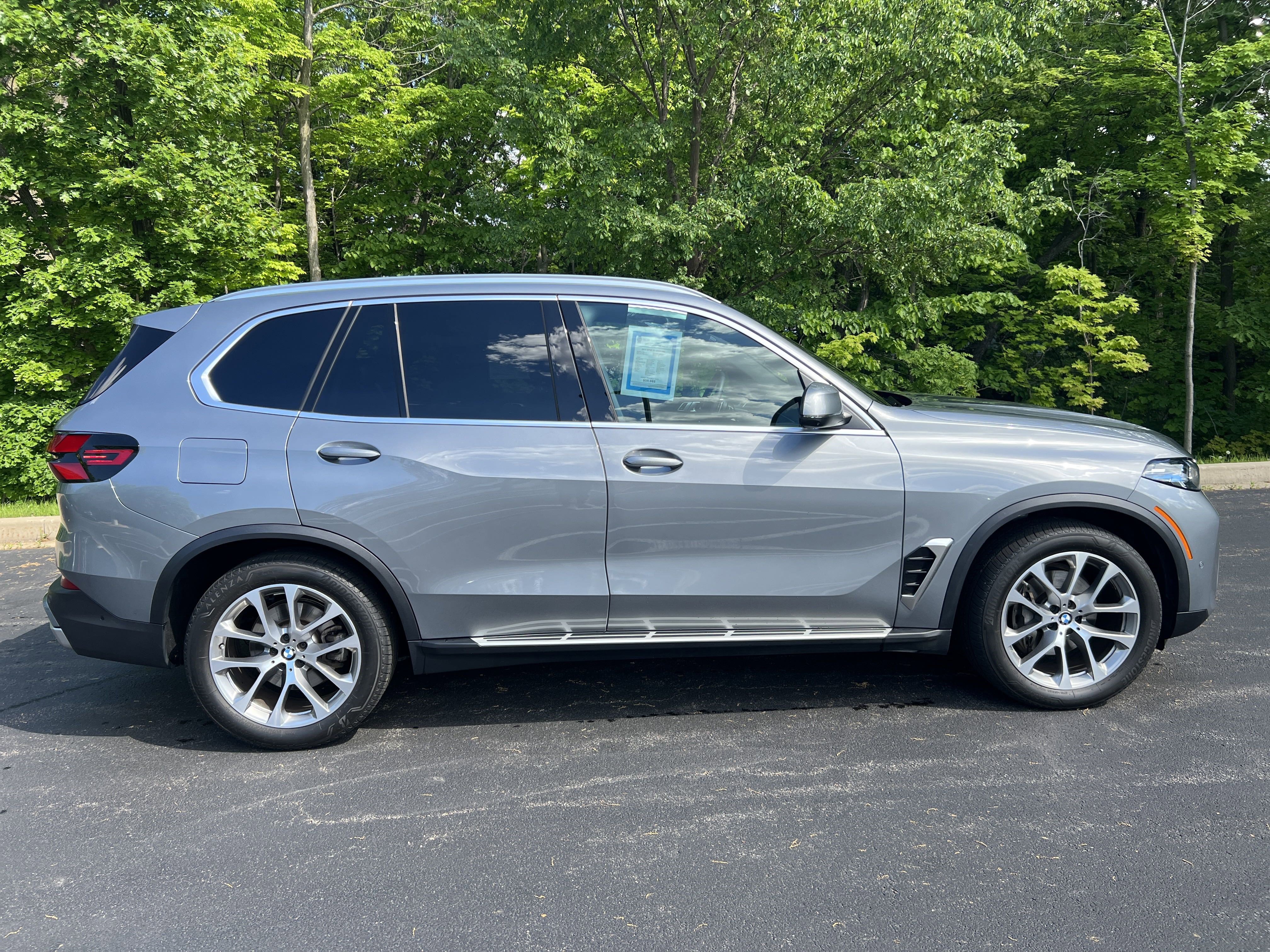Used 2024 BMW X5 xDrive40i w/ Premium Package image 6