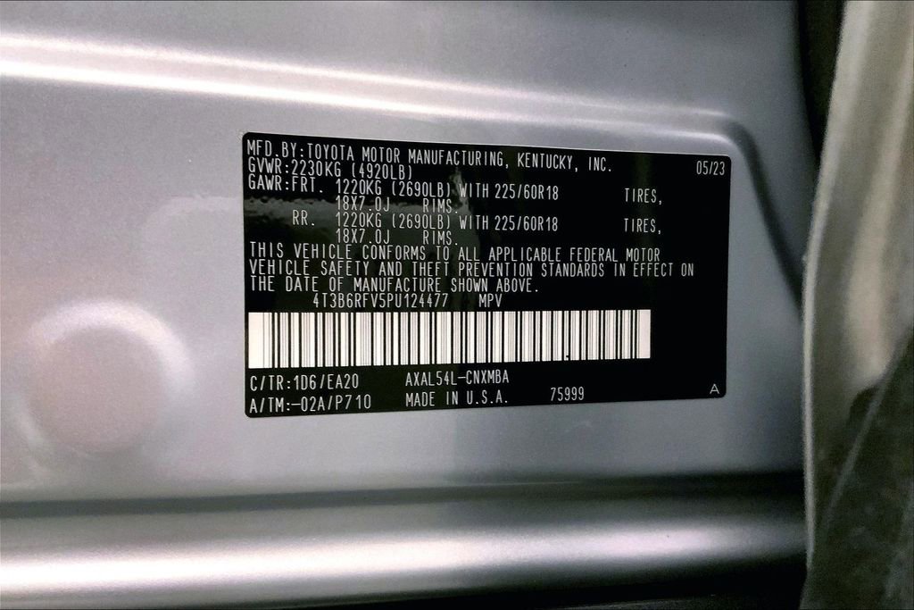 Used 2023 Toyota RAV4 XLE Premium image 32