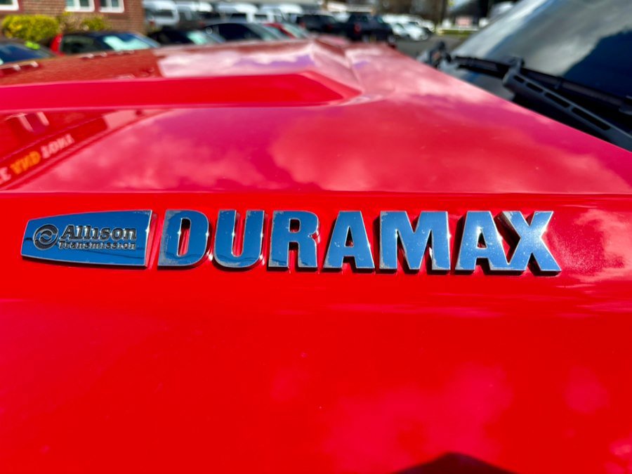 Used 2019 GMC Sierra 2500 SLT w/ Duramax Plus Package AWD/4WD image 29