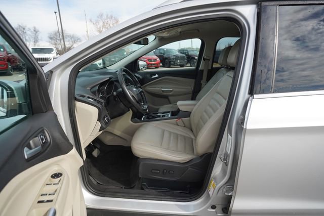 Used 2017 Ford Escape Titanium image 11