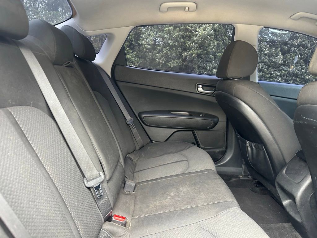 Used 2018 Kia Optima LX w/ Convenience Package image 12