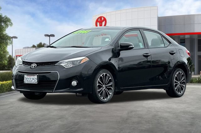 Used 2015 Toyota Corolla S FWD image 9