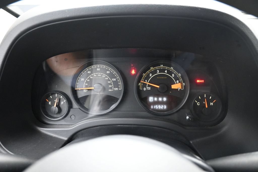 Used 2015 Jeep Patriot Sport FWD image 10