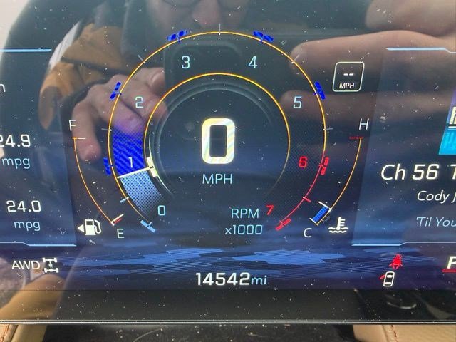 Used 2025 Chevrolet Equinox ACTIV image 16