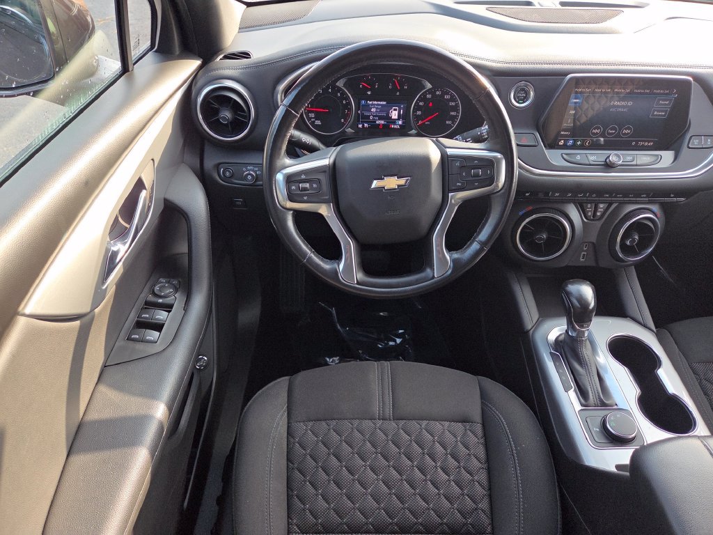 Used 2019 Chevrolet Blazer LT FWD image 31