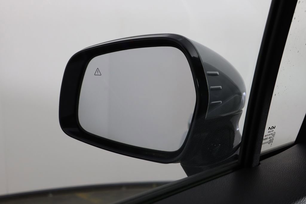 Used 2022 Kia Carnival LX FWD image 39