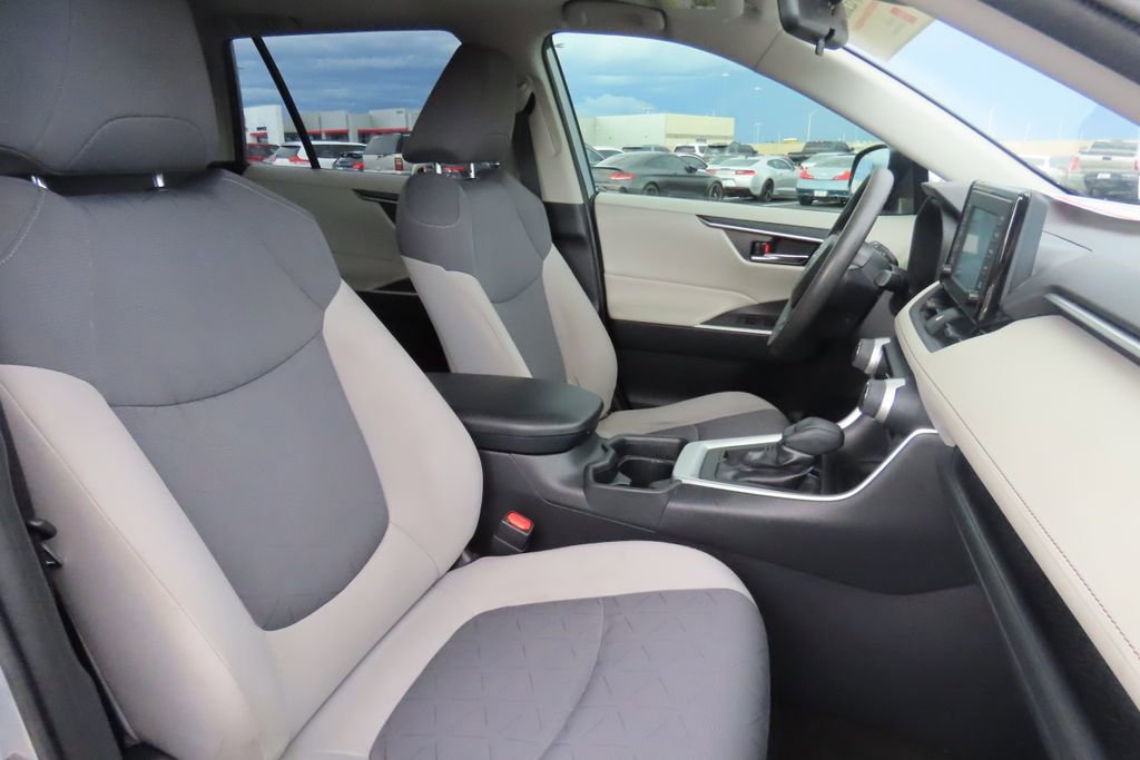 Certified 2019 Toyota RAV4 XLE image 20