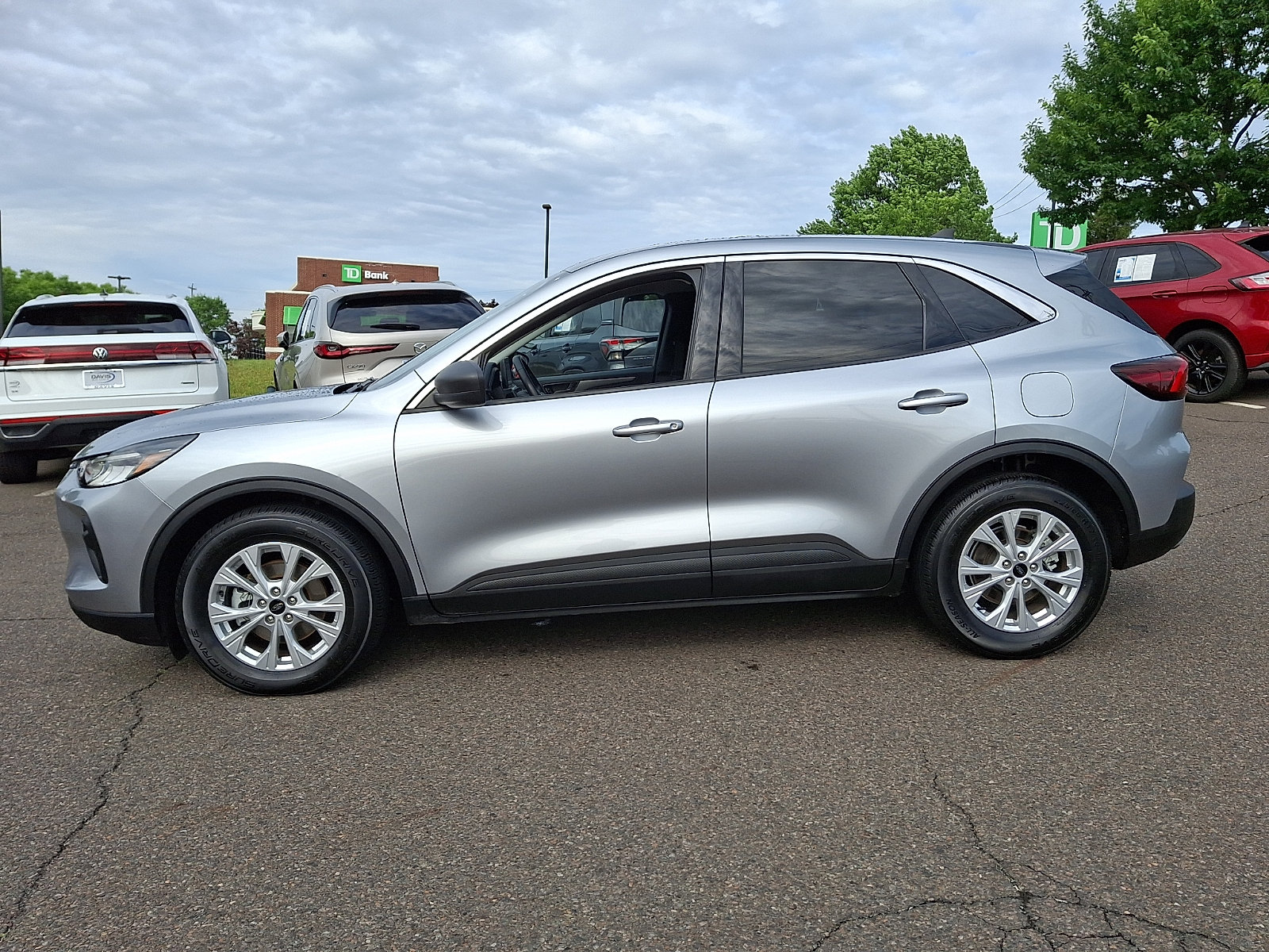 Used 2024 Ford Escape Active FWD image 7