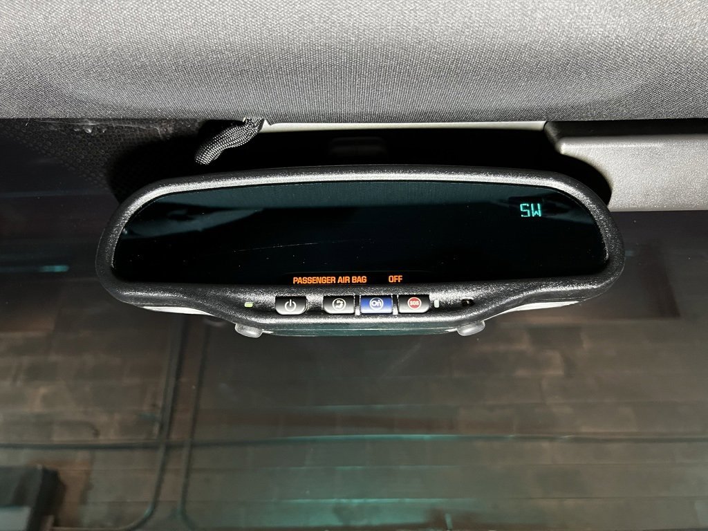 Used 2013 Chevrolet Corvette Z06 w/ 3LZ Preferred Equipment Group image 25