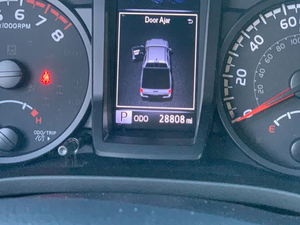 Used 2021 Toyota Tacoma SR image 29