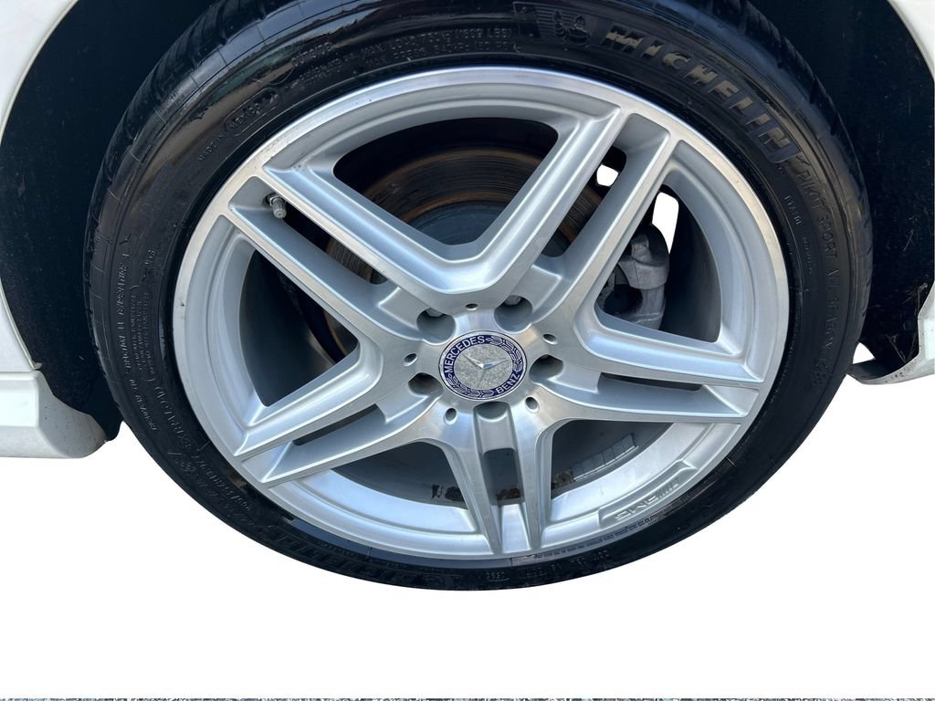 Used 2013 Mercedes-Benz E 350 Sedan image 30
