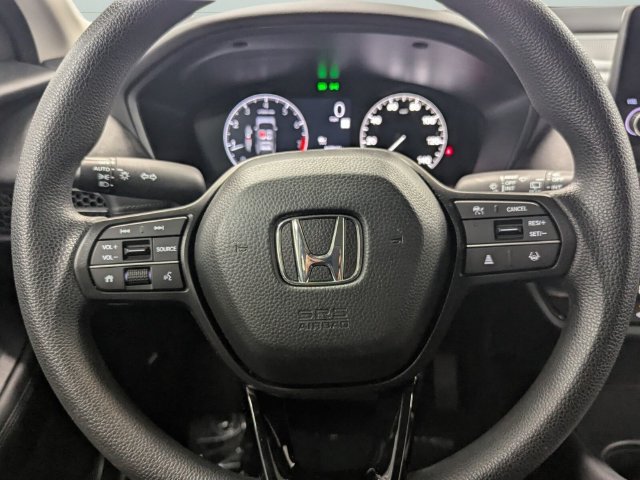 Used 2025 Honda HR-V LX image 16