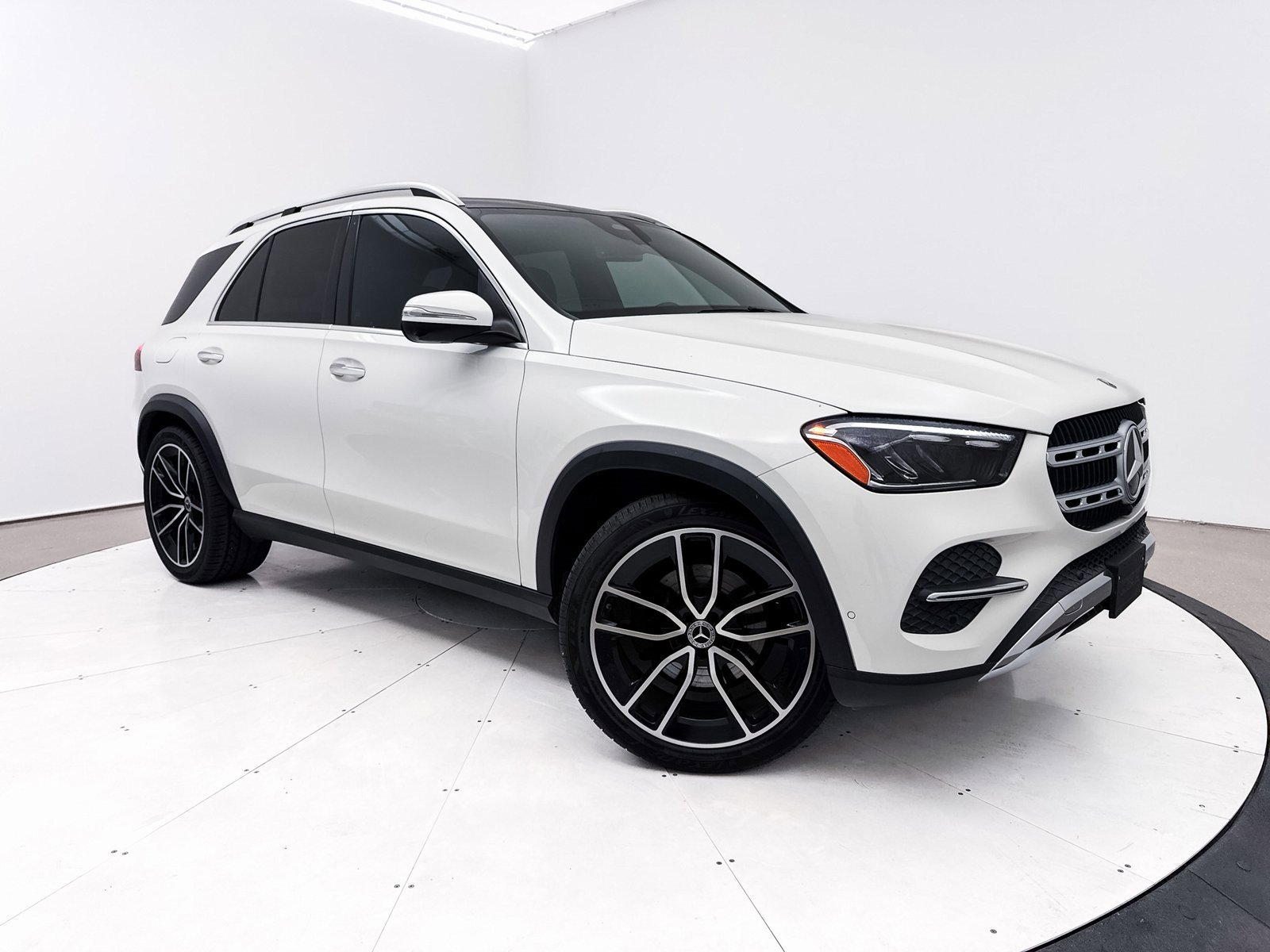 Used 2024 Mercedes-Benz GLE 350 4MATIC image 34