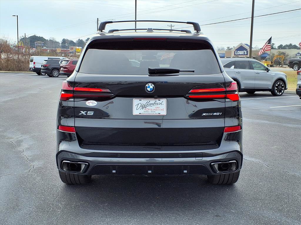 Used 2025 BMW X5 xDrive40i w/ M Sport Package image 18