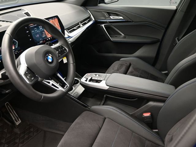 New 2025 BMW X1 xDrive28i w/ Technology Package image 18