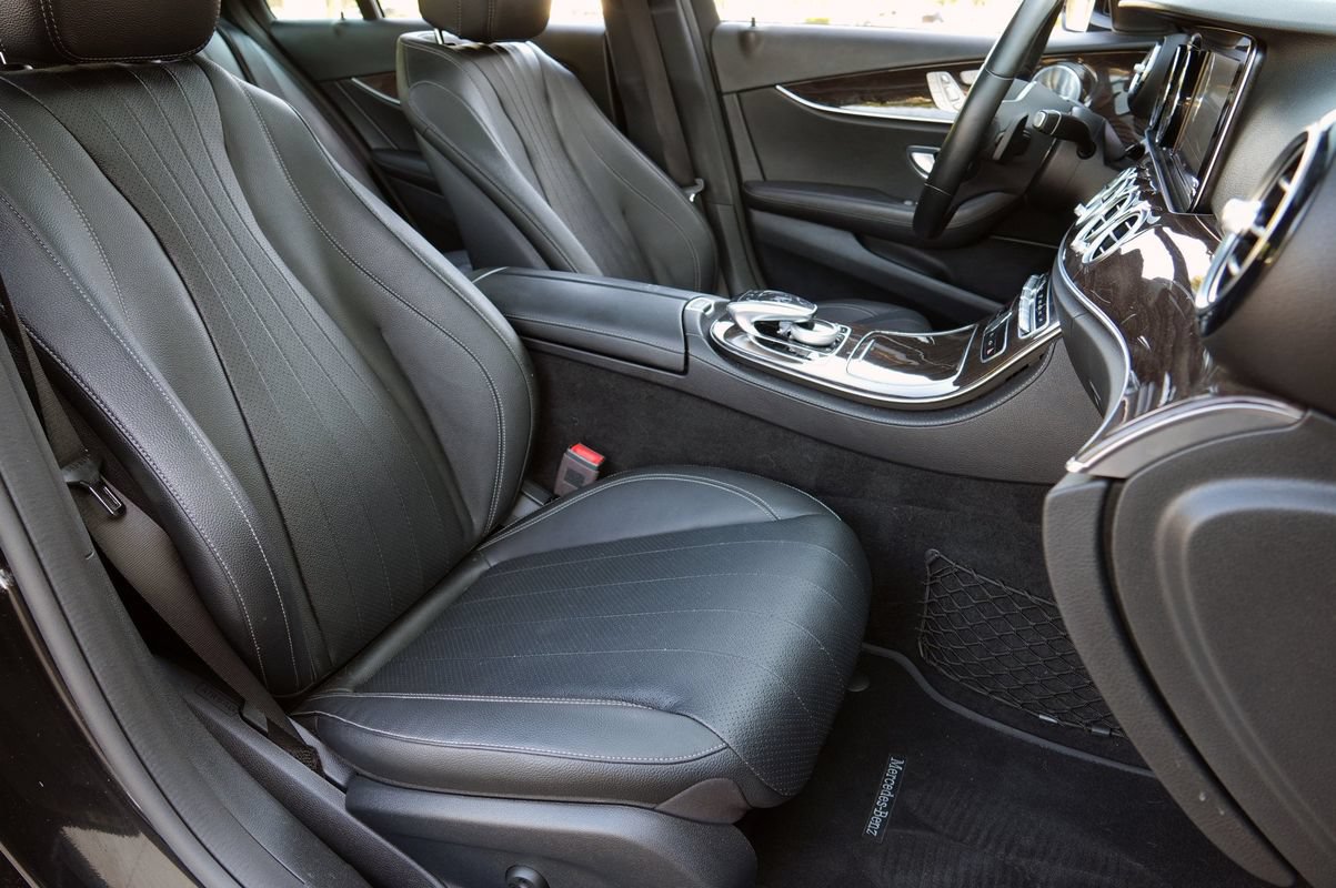 Used 2019 Mercedes-Benz E 300 image 8
