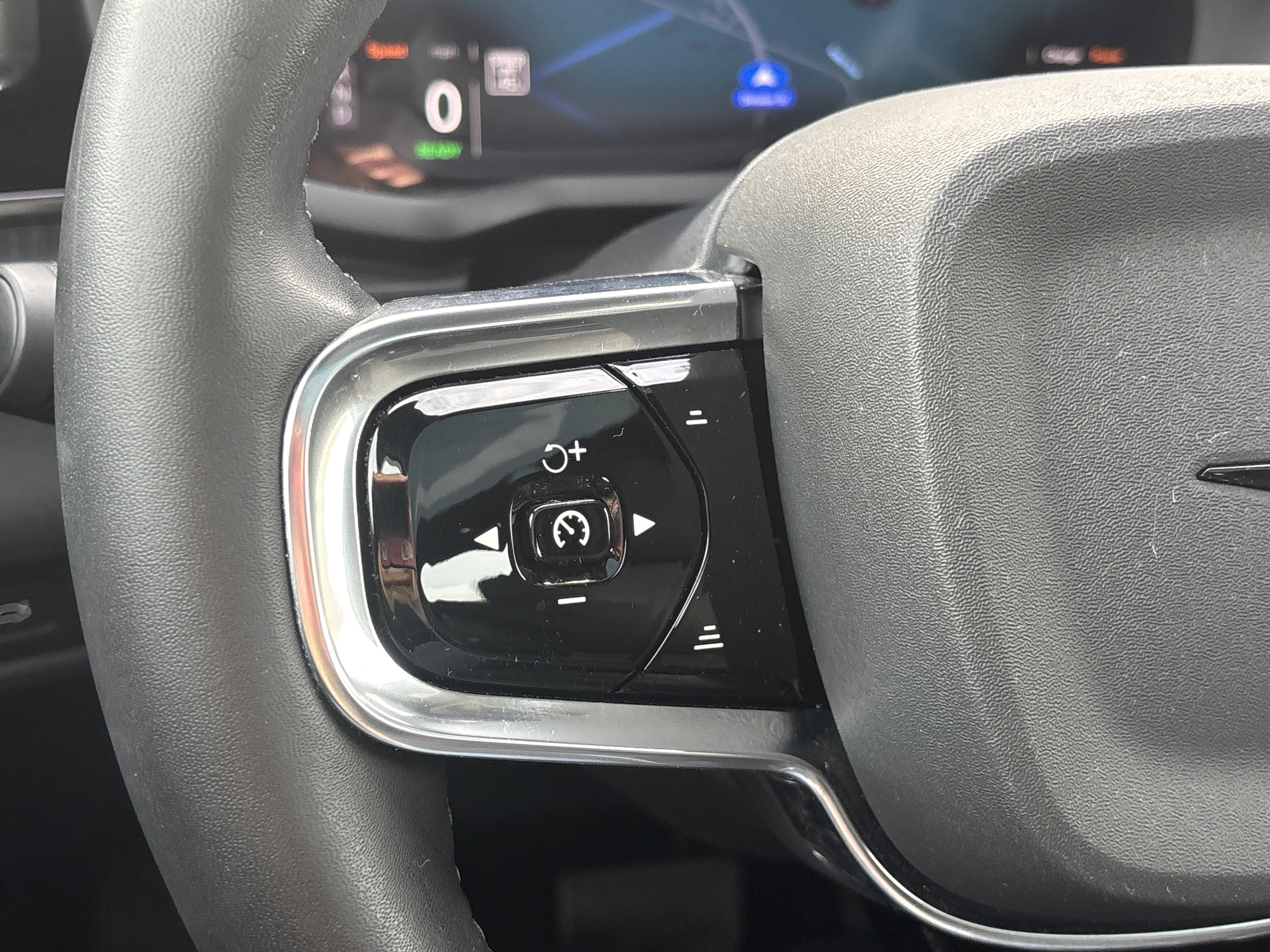 Used 2023 Polestar Polestar 2 image 24