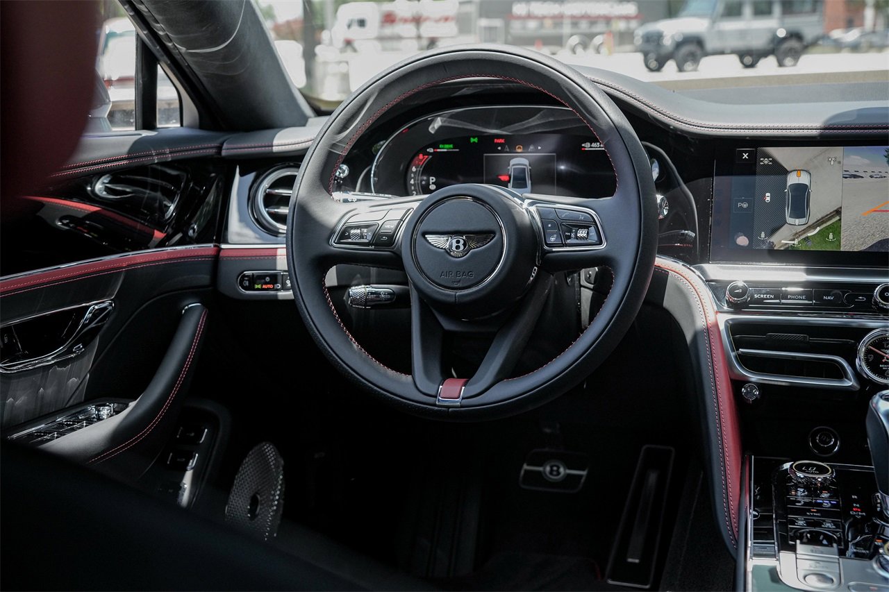 New 2025 Bentley Flying Spur Plug-In Hybrid image 35