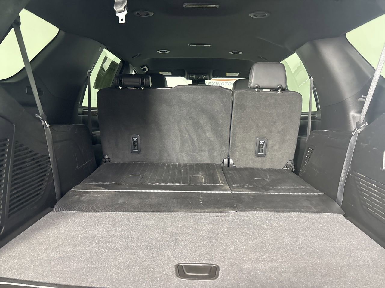 Used 2023 Chevrolet Tahoe LT w/ Luxury Package image 21