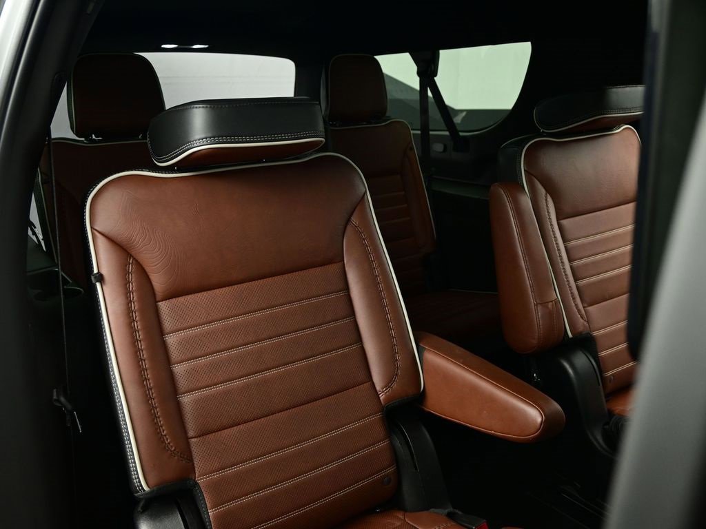 Used 2023 GMC Yukon XL Denali Ultimate image 33